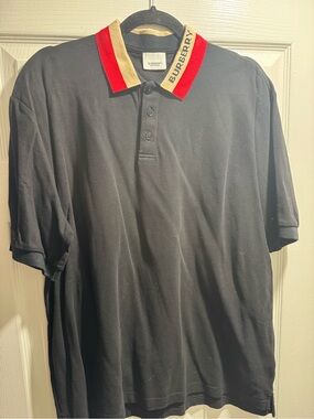 Burberry Men’s Black Polo Shirt with Contrast Collar